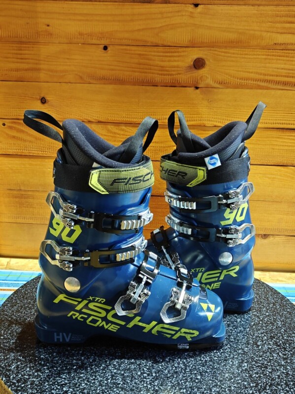 LYŽIARKY FISCHER RC ONE 90 XTR GW 26MP